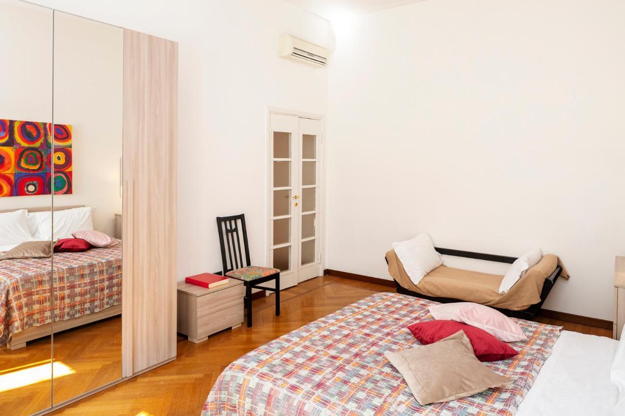 Central Apartment Milano Eksteriør bilde
