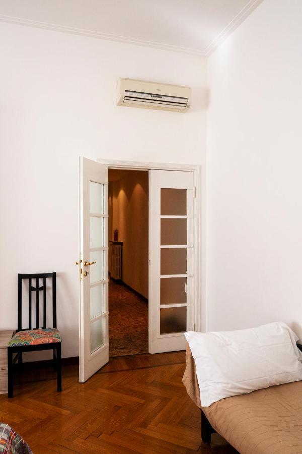 Central Apartment Milano Eksteriør bilde